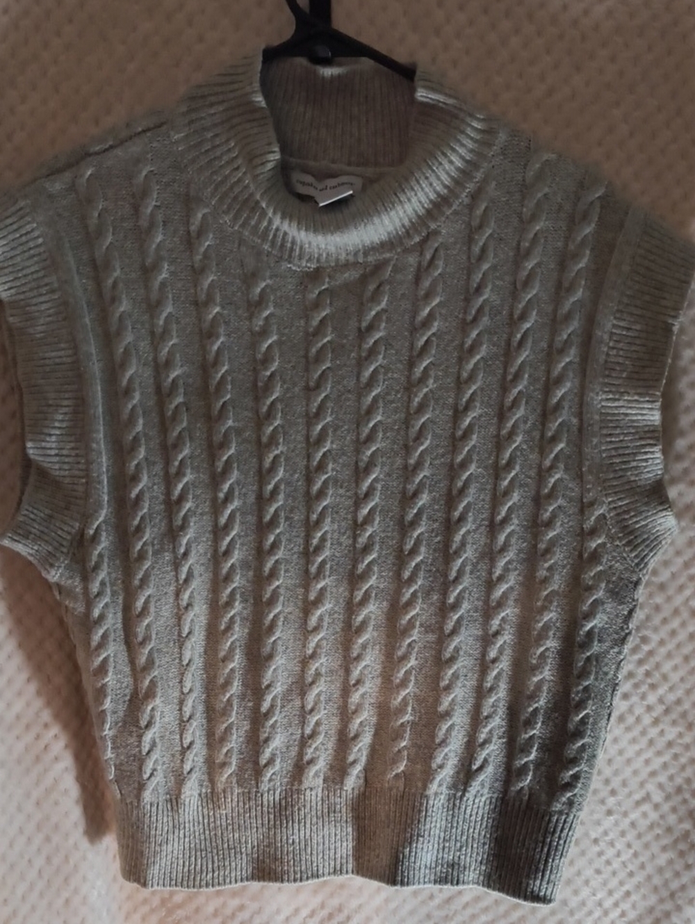 Cupcakes And Cashmere Knit Sleeveless Sweater Vest - Gray